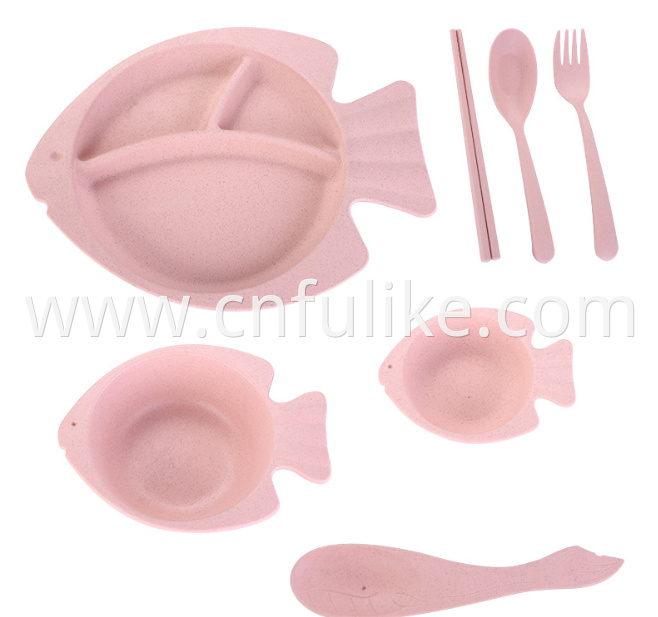 Pink Tableware